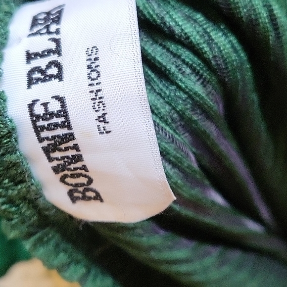 Vintage green holiday long sleeve dress - Picture 3 of 3